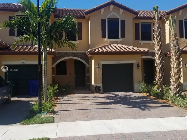 2733 NW 54th Ave # 2733, Margate FL 33063