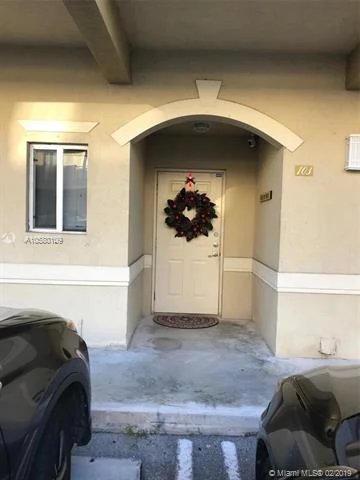 7985 NW 8th St # 103A, Miami FL 33126