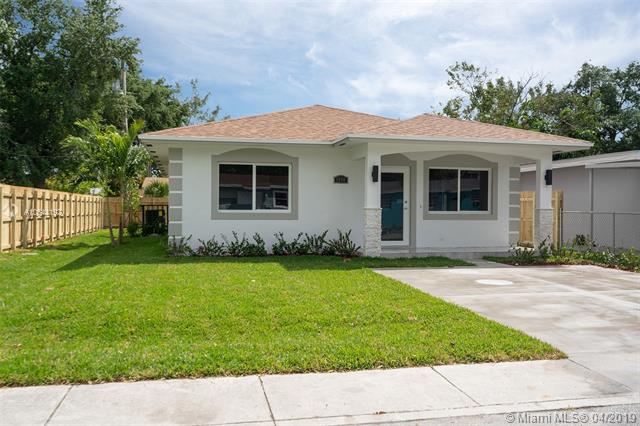 1576 NE 152nd St, North Miami Beach FL 33162