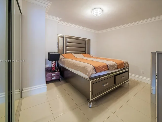 16711 COLLINS AV # 303, Sunny Isles Beach FL 33160