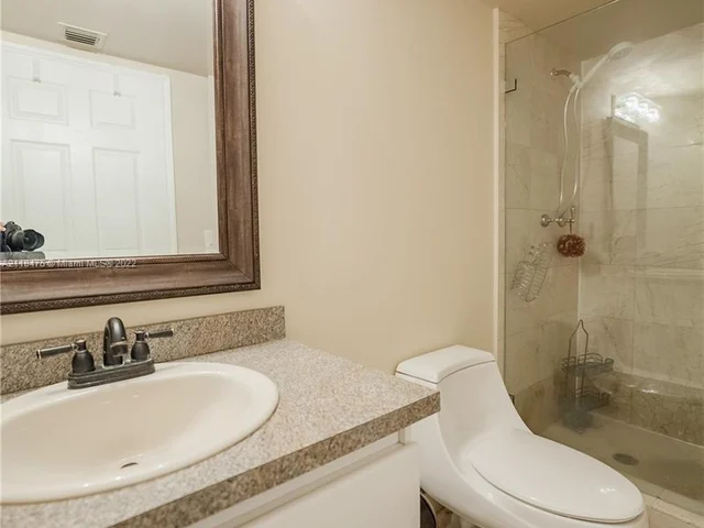 16711 COLLINS AV # 303, Sunny Isles Beach FL 33160