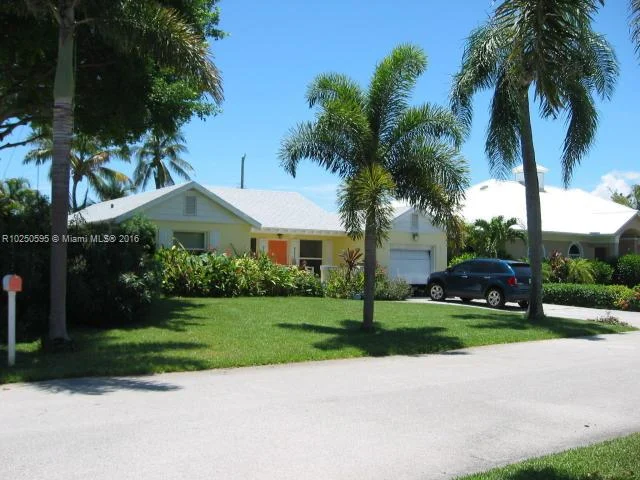 212 Sandal Lane, Palm Beach Shores FL 33404