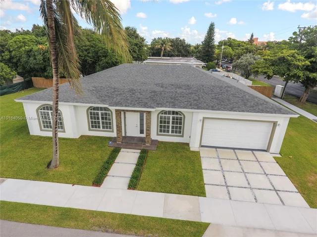 505 NE 127th St, North Miami FL 33161