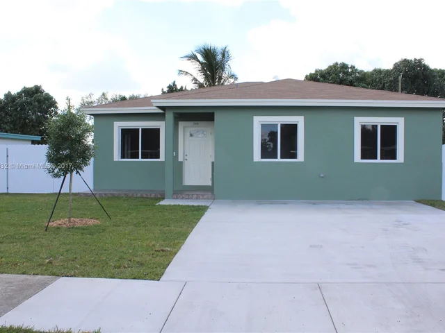 2430 NW 162nd Ter, Miami Gardens FL 33054