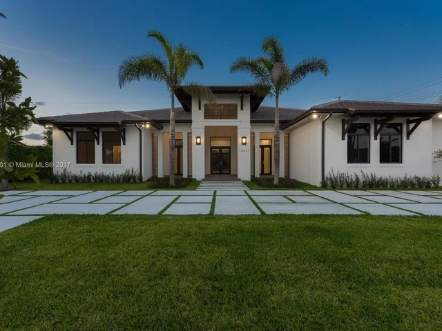 10311 SW 66 ST, Miami FL 33173