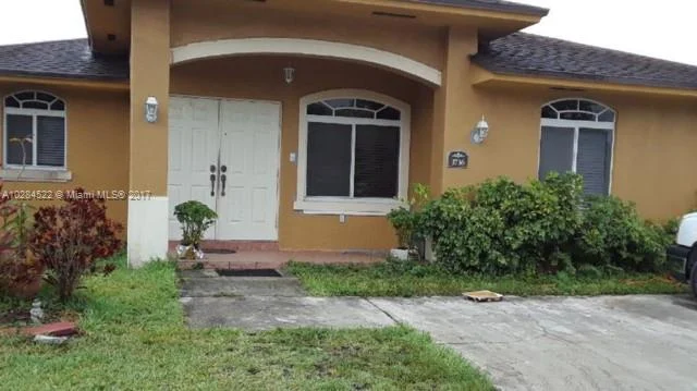 3736 NW 202 st, Miami Gardens FL 33055