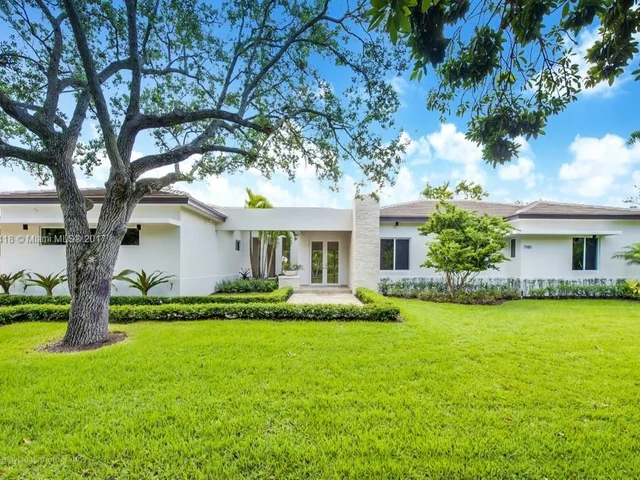 7980 SW 160th St, Palmetto Bay FL 33157