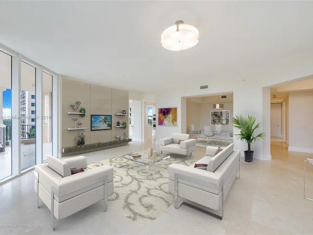 13621 Deering Bay Dr # 504, Coral Gables FL 33158