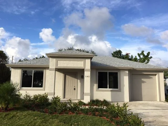 145 NE 162nd St, Miami FL 33162