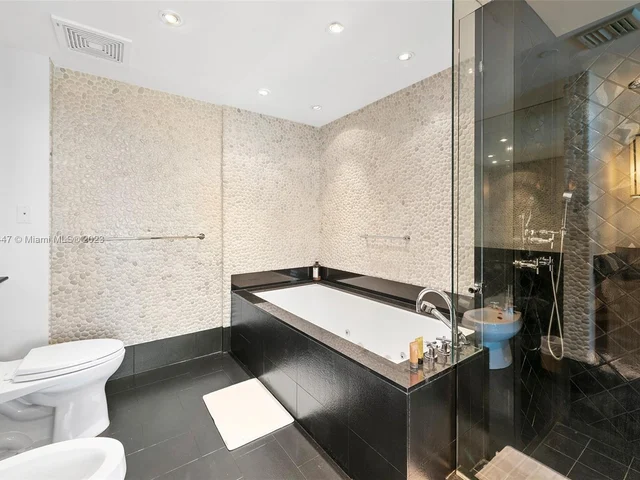 101 20th St # 1706, Miami Beach FL 33139