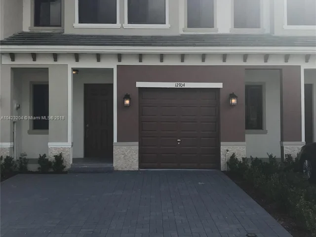 12780 SW 131 TERR, Miami FL 33186