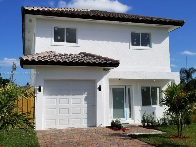 2243 SW 62 Ave, Miramar FL 33023