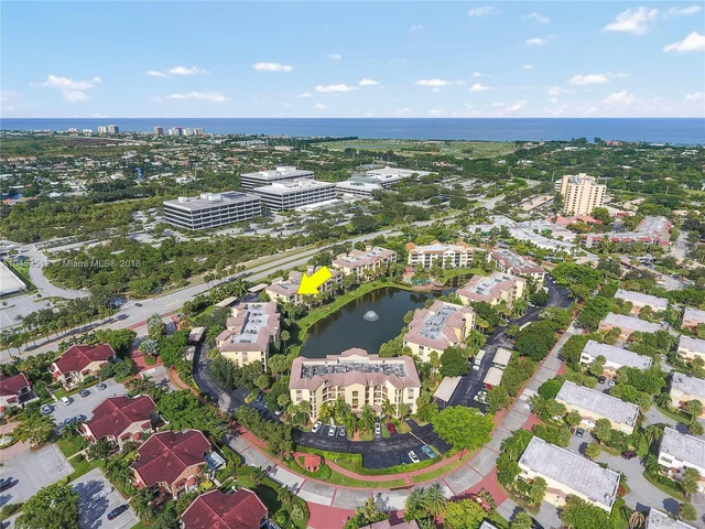 100 Uno Lago Dr # 305, Juno Beach FL 33408