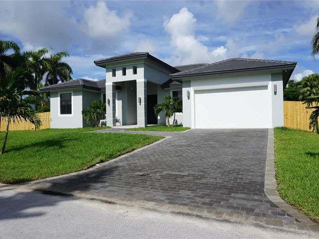 17708 SW 81 ct, Palmetto Bay FL 33157