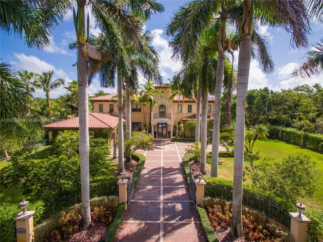 13999 Old Cutler Rd, Palmetto Bay FL 33158