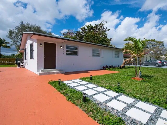 20010 SW 112th Ct, Miami FL 33189