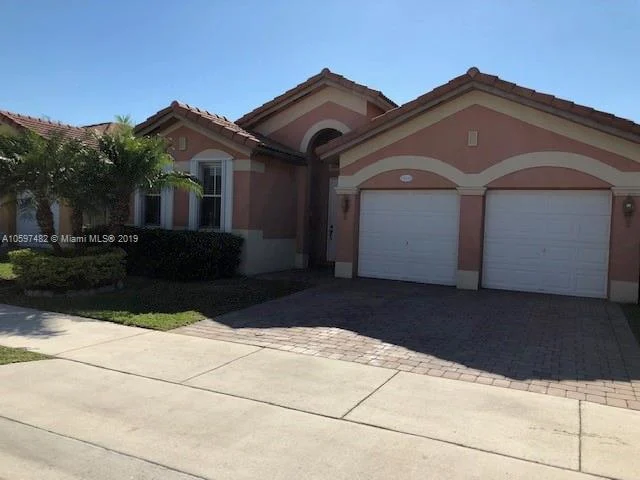 15310 SW 91 LN, Kendall FL 33196