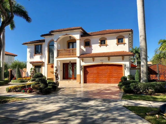 16264 NW 86th Ct, Miami Lakes FL 33016