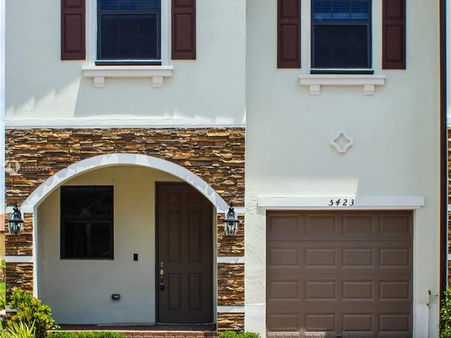 5423 NW 27th street # 5423, Margate FL 33063