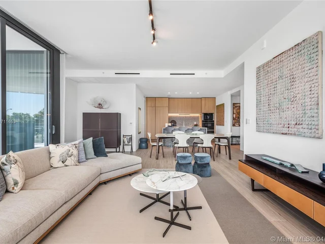 8701 Collins Avenue # 306, Miami Beach FL 33154