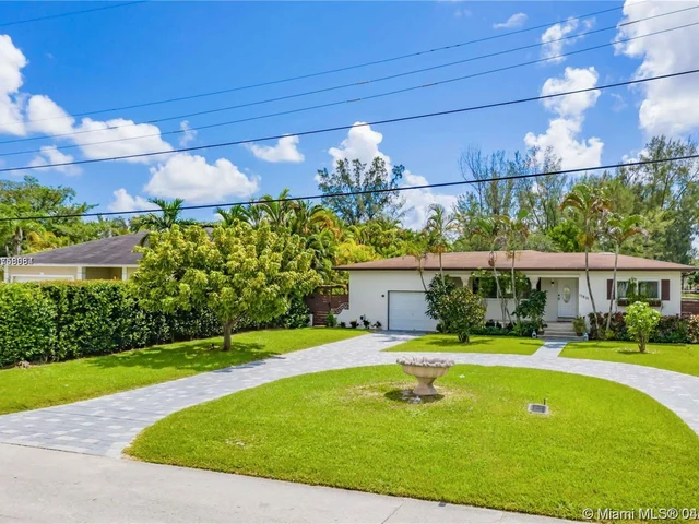 13801 S Biscayne River Dr, Miami FL 33161