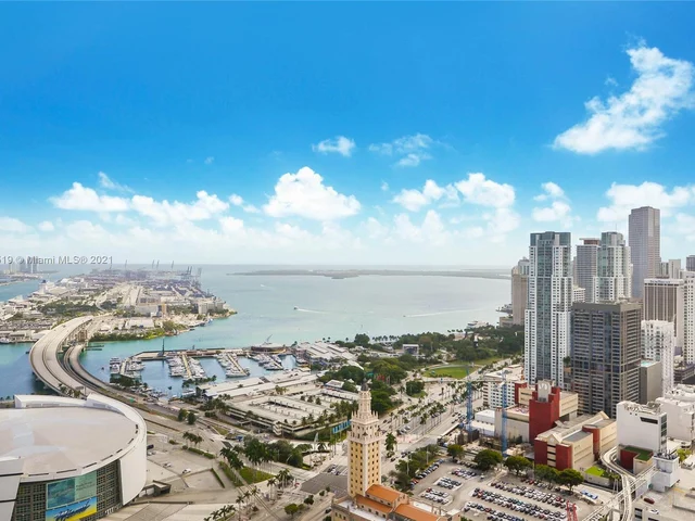 851 NE 1st Ave # 4109, Miami FL 33128