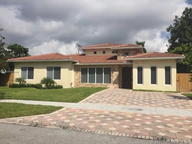 1131 NE 178th Ter, North Miami Beach FL 33162