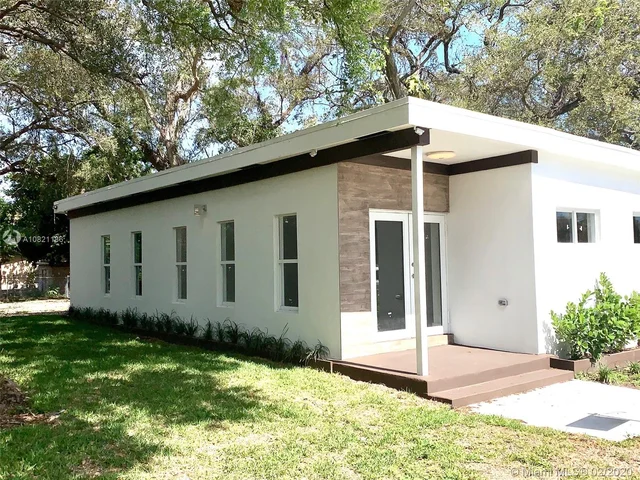 1345 NE 151st St, North Miami Beach FL 33162