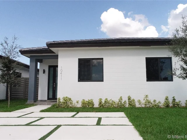 10411 SW 25th St, Miami FL 33165