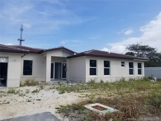 18015 SW 111 Ct, Miami FL 33157