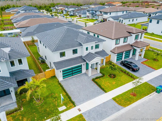 2046 SW 145th Ave, Miami FL 33175