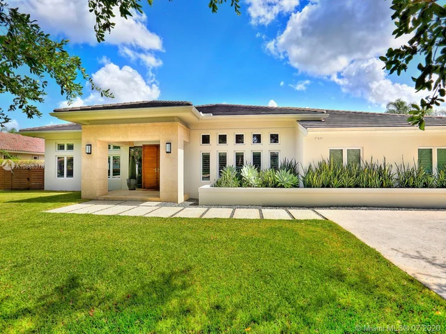 12033 SW 102nd St, Miami FL 33186