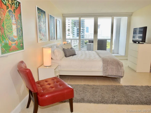 1717 N Bayshore Dr # 1248, Miami FL 33132