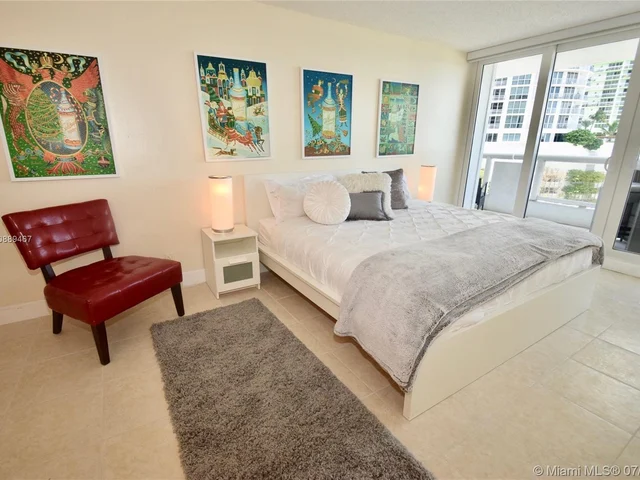 1717 N Bayshore Dr # 1248, Miami FL 33132