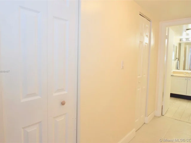 1717 N Bayshore Dr # 1248, Miami FL 33132