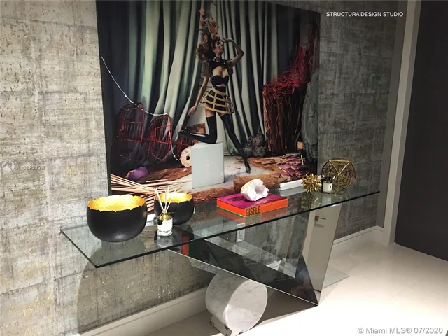 3250 NE 188th St # 302, Aventura FL 33180