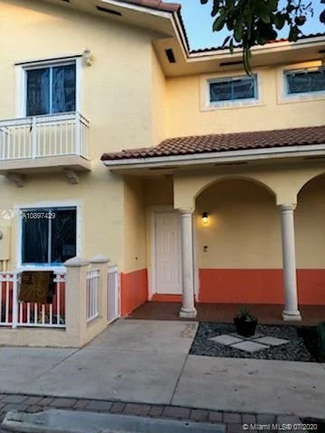 17932 NW 74th Ct, Hialeah FL 33015