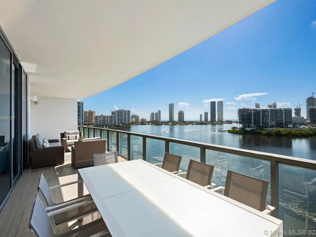 3300 NE 188th St # 916, Aventura FL 33180