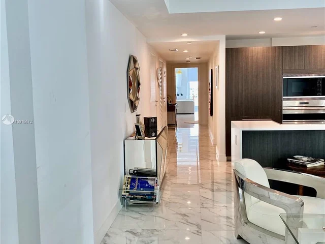 1150 NE 102nd St, Bay Harbor Islands FL 33154