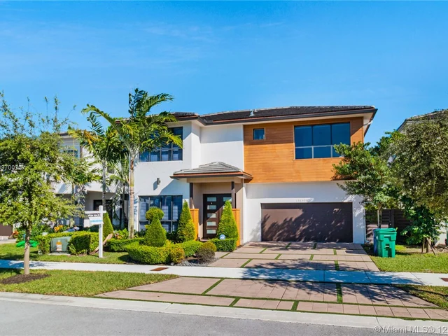 13659 SW 159th Ave, Miami FL 33196