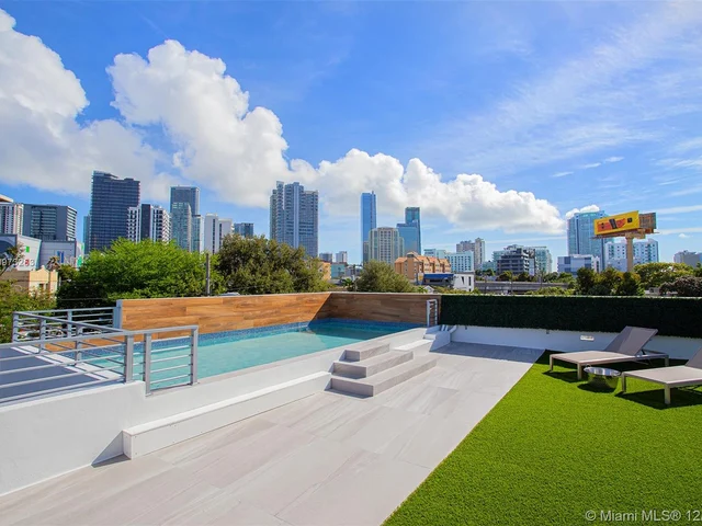 1701 SW 4th Ave, Miami FL 33129