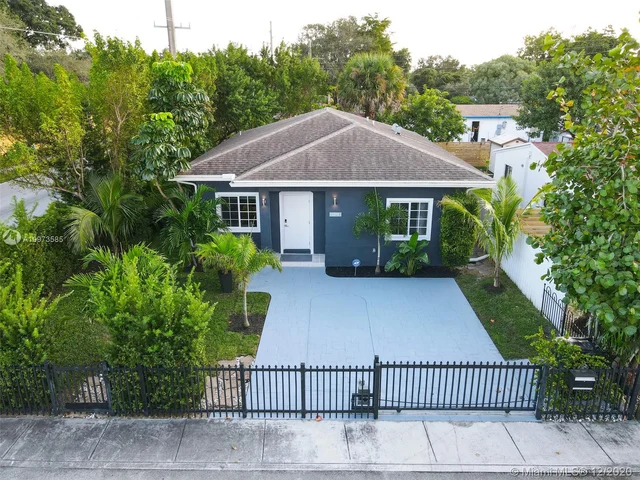 1598 NE 154th St, North Miami Beach FL 33162