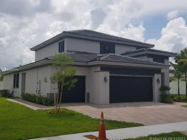 15752 SW 44th Ter, Miami FL 33185