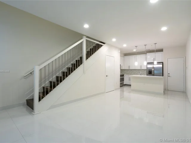 2630 NE 213th St # 109, Miami FL 33180