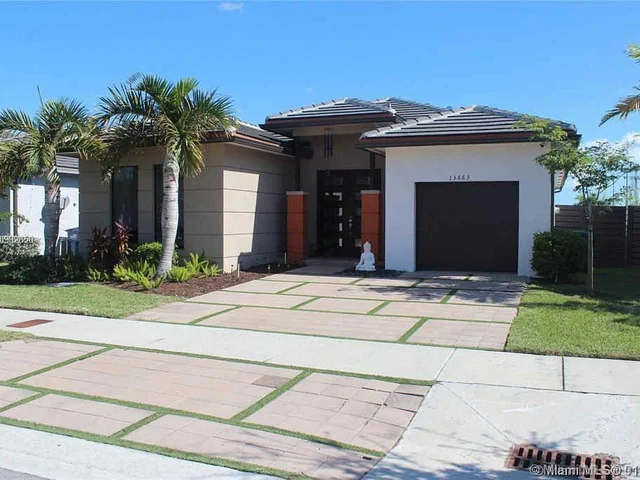 13663 SW 158th PL, Miami FL 33196