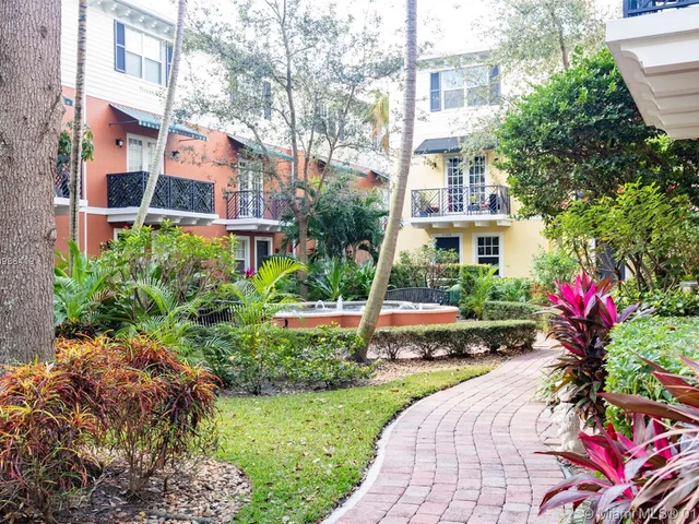 2283 NE 9th Ave, Wilton Manors FL 33305