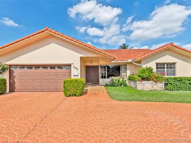 1291 Redbird Ave, Miami Springs FL 33166