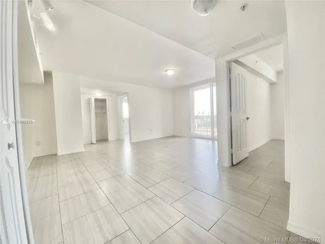 218 NW 12th Ave # 609, Miami FL 33128