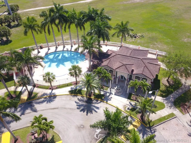 17821 NW 74th Ct # 17821, Hialeah FL 33015