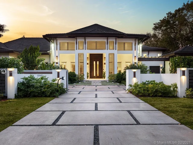 13940 Old Cutler Rd, Palmetto Bay FL 33158